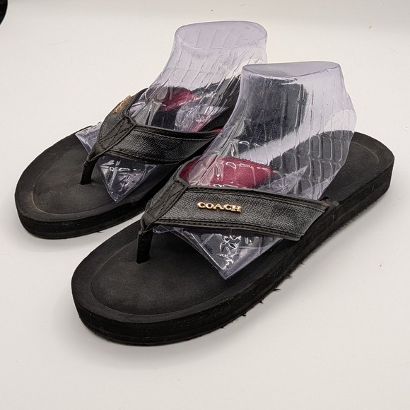 Coach 9B $95 Judy Black Leather Platform Thong Flip Flop Sandals Red Lining